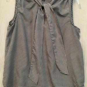 Houndstooth Jones New York blouse